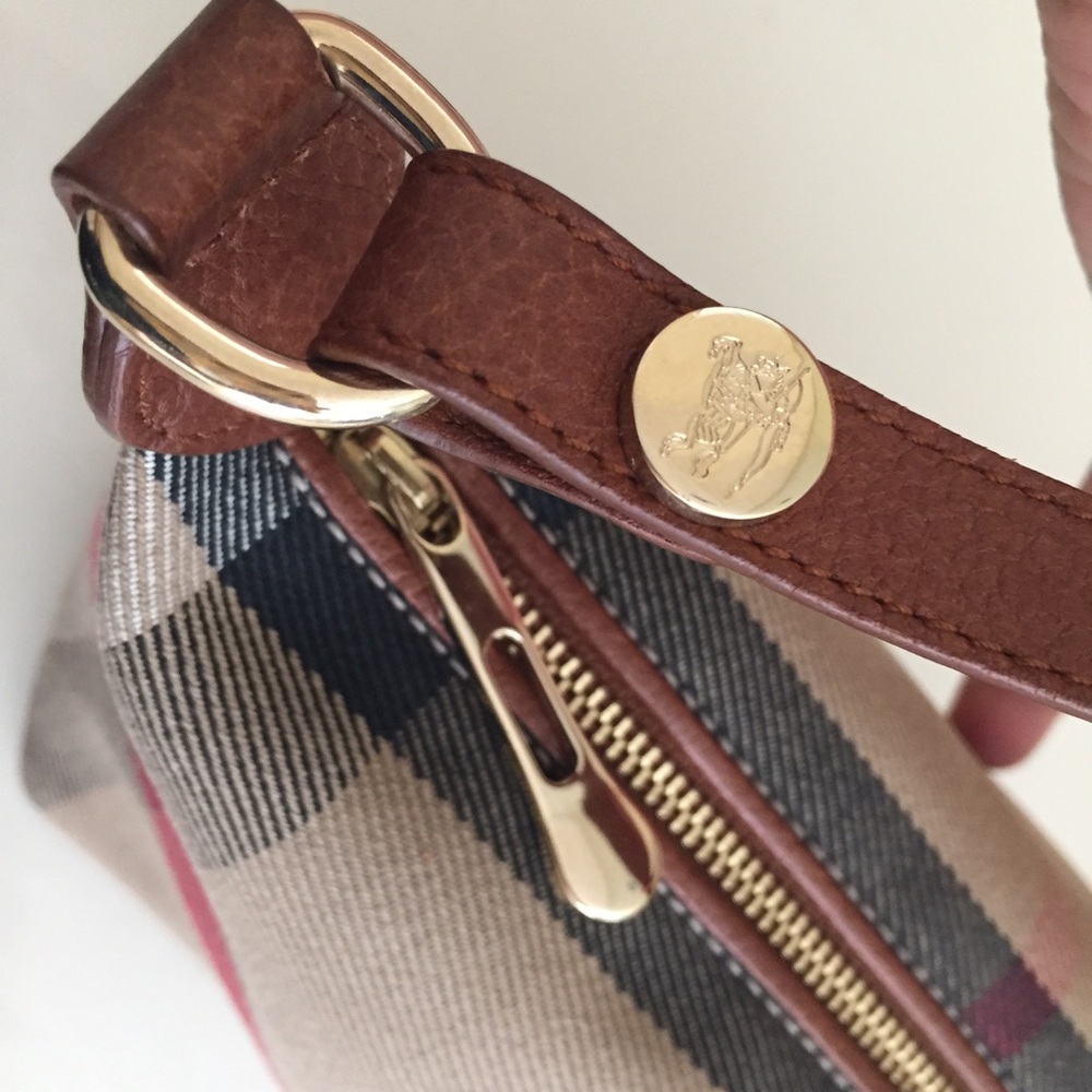 Burberry Beige Check Mini Shoulder Bag with Pink Accent - Picture 2 of 4